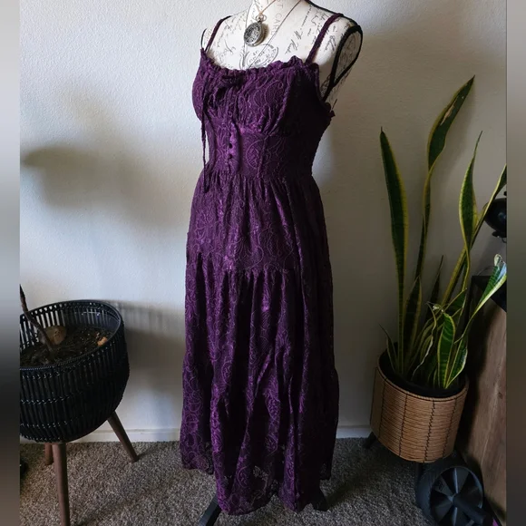 Cosmic Aura Plum Lace Dress - Picture 4 of 8